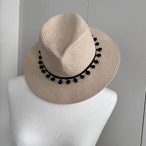 Sole Society Summer Straw Fedora (Curateur / box of style)